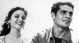 عمر الشريف لا يتذكر وفاة فاتن حمامة.. ولا يميز أفلامه